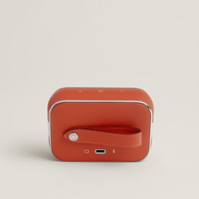 Tech accessories and leather cases | Hermès Netherlands